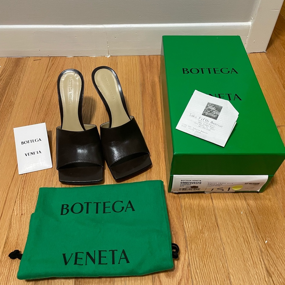 Bottega Veneta Brown Leather Square-Toe Slide Mules